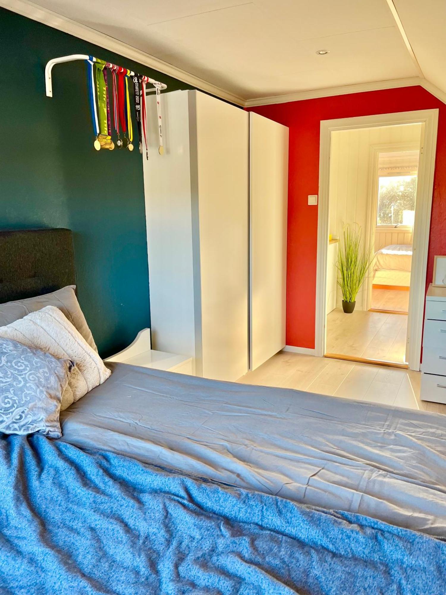 Appartement A Beautiful 3-bedroom With Stunning Views And Free Parking *